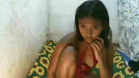 Snapshot of la_diva59887 chatting on 10.21.25 la_diva59887 online show from 10.21.25