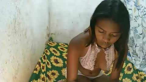 Snapshot of la_diva59887 chatting on 10.26.25 la_diva59887 online show from 10.26.25