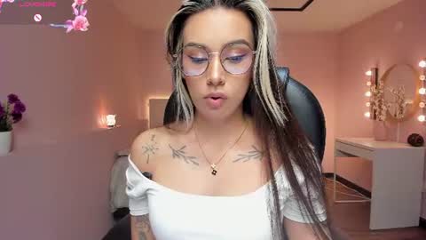 T A T I A N A online show from 06.18.26