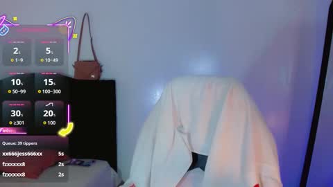 AriSaray online show from 10.05.25