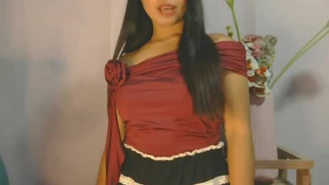 Mona online show from 04.06.26