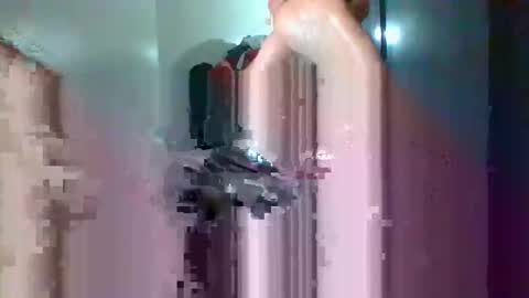 lachickadelbronx online show from 03.05.25