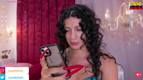 Snapshot of lacolorina_ chatting on 12.23.24 Colorina online show from 12.23.24