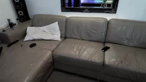 Hectic online show from 12.17.24