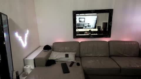 Hectic online show from 02.26.25