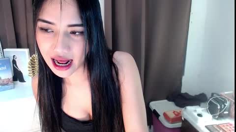 Snapshot of lady_angelala chatting on 01.28.25 lady_angelala online show from 01.28.25