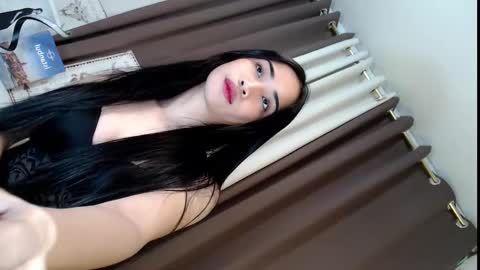 Snapshot of lady_angelala chatting on 02.11.25 lady_angelala online show from 02.11.25