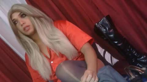 Snapshot of lady_athenax chatting on 06.08.26 Athena online show from 06.08.26