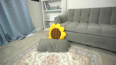 Anna online show from 05.18.26
