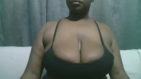 lady_dearra online show from 09.30.25