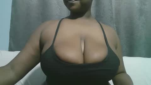 lady_dearra online show from 10.08.25