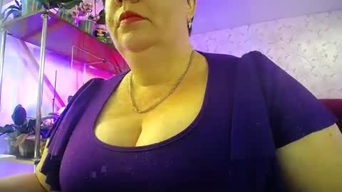 Snapshot of lady_gloria chatting on 05.16.26 Lady Gloria online show from 05.16.26