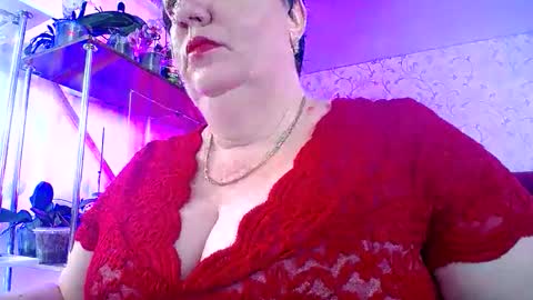 Snapshot of lady_gloria chatting on 05.25.26 Lady Gloria online show from 05.25.26