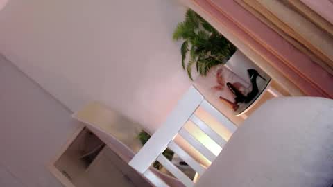 Stella online show from 02.10.26