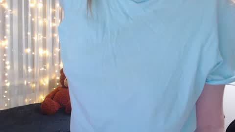 Angelika online show from 12.11.24