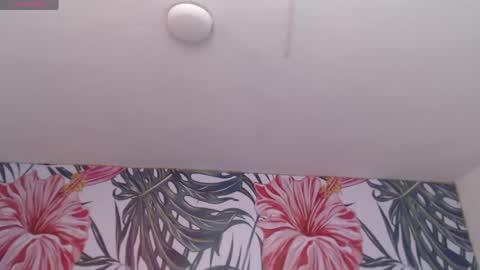 Lady Isabella online show from 04.15.26