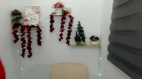   online show from 02.01.25