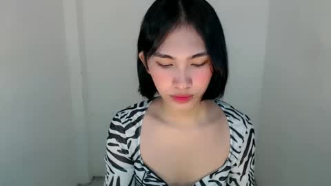   online show from 02.25.25