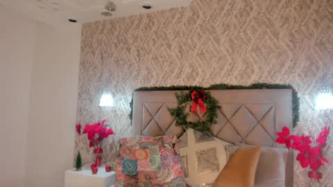 Snapshot of lady_lacey05 chatting on 12.18.24 Gaby online show from 12.18.24