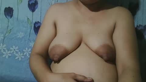 lady_love063 online show from 01.18.25