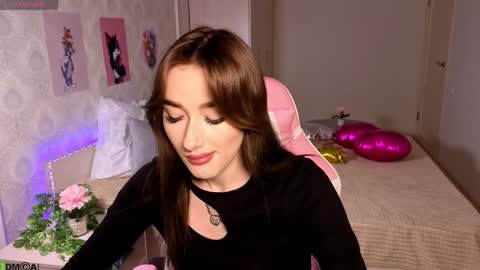 Olivia online show from 04.06.26