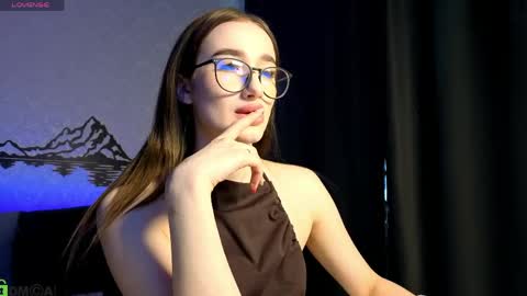 Snapshot of lady_luck18 chatting on 04.29.26 Olivia online show from 04.29.26