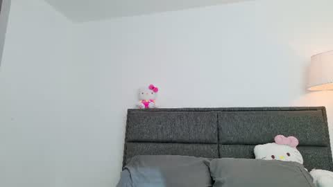 Snapshot of lady_ni chatting on 07.10.26 700 1300 -5 online show from 07.10.26