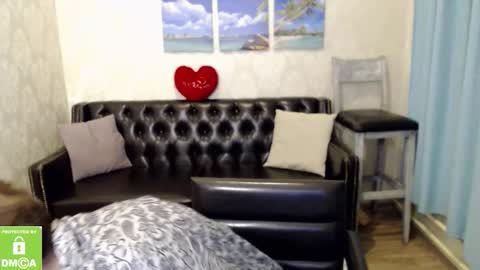 Diana online show from 12.17.25