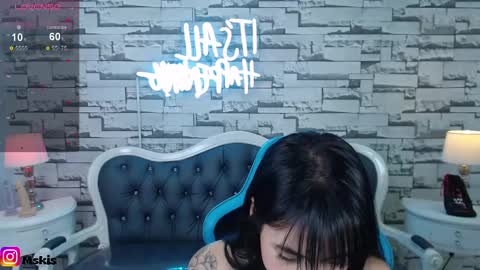 Lady Violet Bridgerton online show from 01.03.25