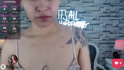 Lady Violet Bridgerton online show from 02.09.25