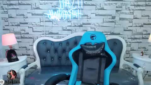 Lady Violet Bridgerton online show from 02.15.25