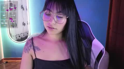 Lady Violet Bridgerton online show from 09.15.25