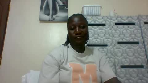 lindah32 online show from 01.22.25