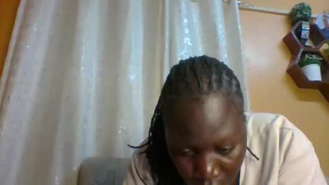lindah32 online show from 10.12.25