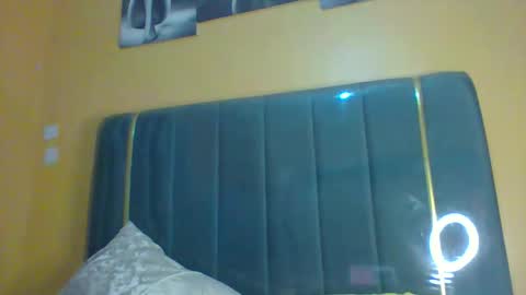 lindah32 online show from 10.27.25