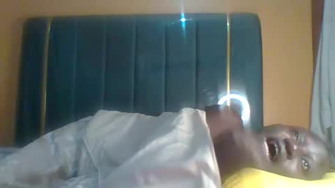 lindah32 online show from 12.17.25