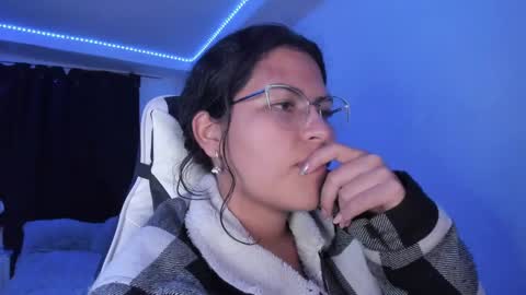  Lady  online show from 01.22.25