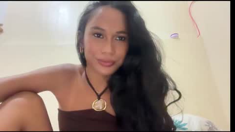 Snapshot of ladychoco21 chatting on 12.21.25 ladychoco21 online show from 12.21.25