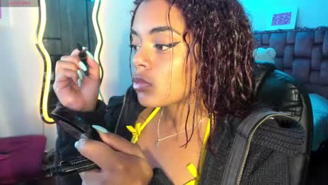 Snapshot of ladydanniela chatting on 01.08.25 leidy daniela online show from 01.08.25