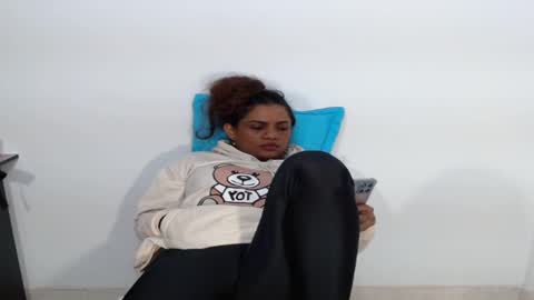 Snapshot of ladyhidden_ chatting on 02.17.26 lady online show from 02.17.26