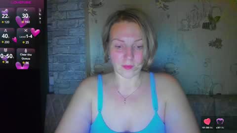 Snapshot of ladylucky_ chatting on 02.24.25 ladylucky_ online show from 02.24.25