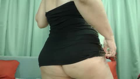 Nicole.... online show from 09.14.25