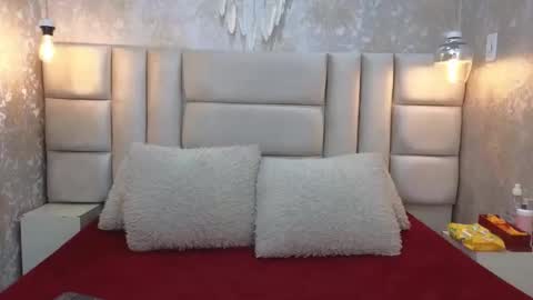 LadyMiaX online show from 04.30.26