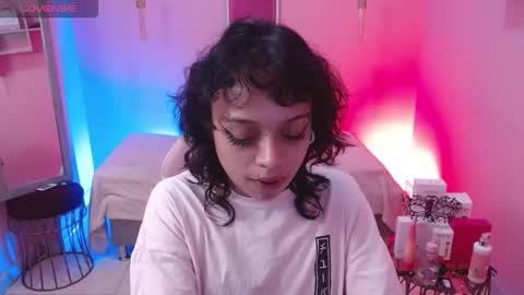 Snapshot of ladywawy_ chatting on 10.01.25 Ladywawy online show from 10.01.25