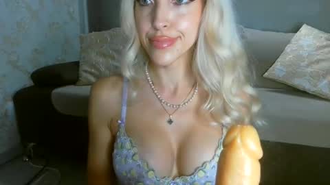 ladyyuliia online show from 06.30.26