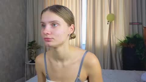 Lilia online show from 10.26.25