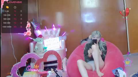 Skinnygirl online show from 05.15.26