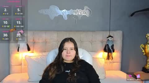    online show from 10.09.25