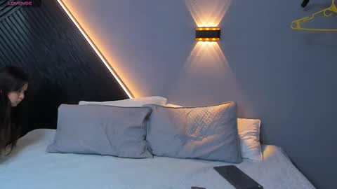    online show from 03.17.26