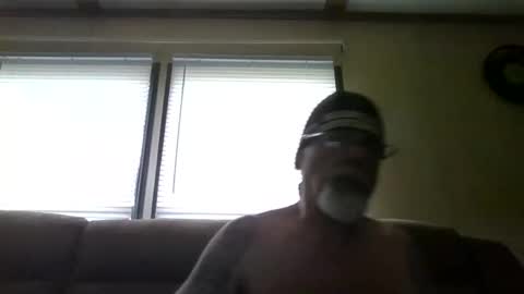 Snapshot of laidbackluxury chatting on 06.07.26 laidbackluxury online show from 06.07.26
